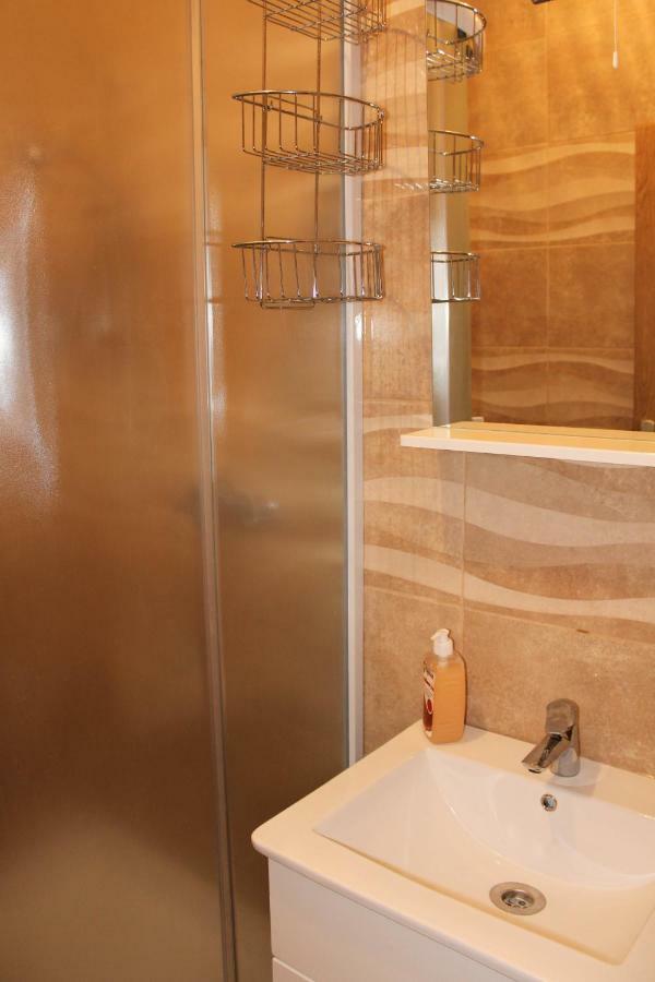 Apartment Ana 2 Свети-Филип-и-Яков Экстерьер фото